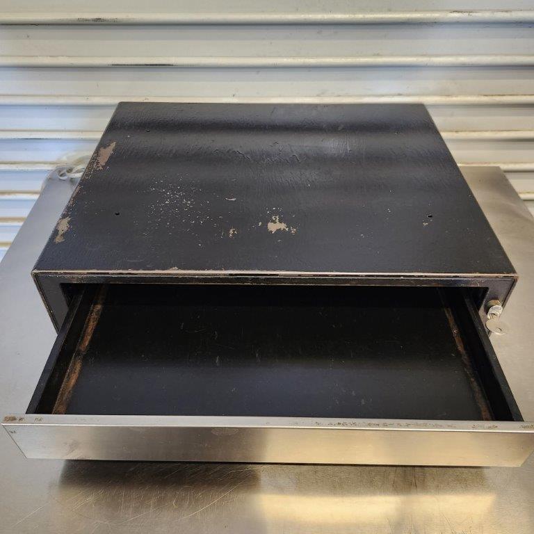 Auction item image