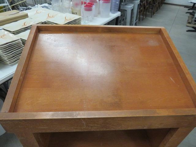 Auction item image