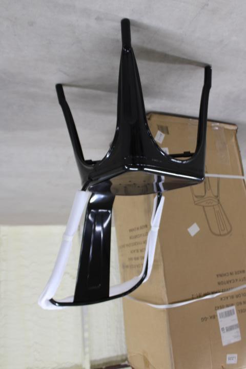 Auction item image