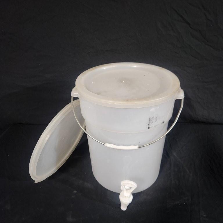 Auction item image