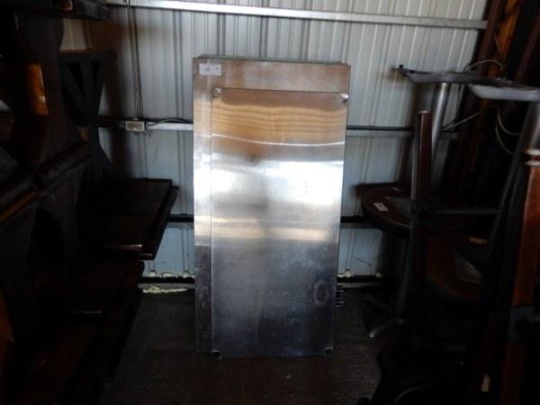 Auction item image