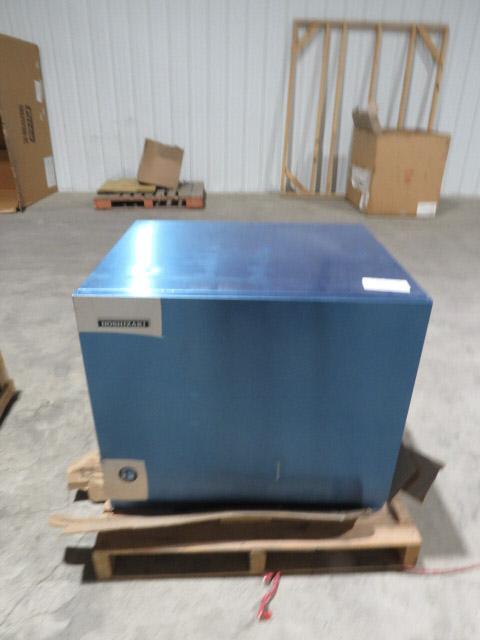 Auction item image