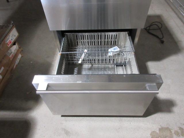 Auction item image