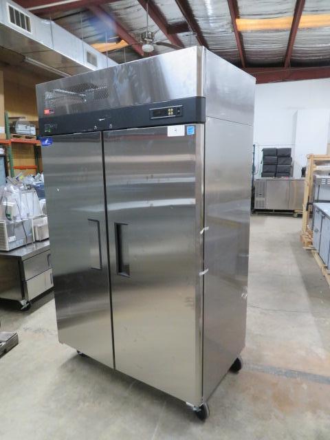 Auction item image