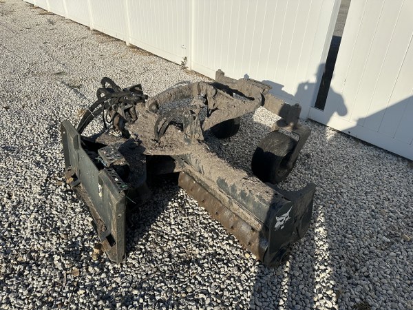 Auction item image