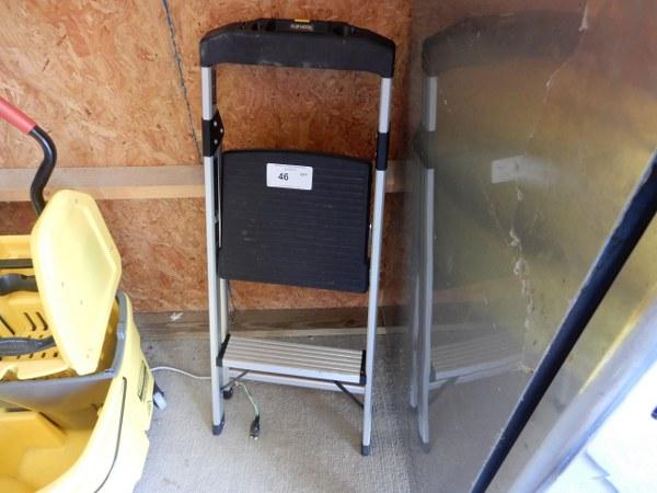 Auction item image