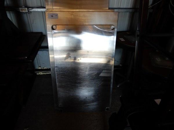 Auction item image