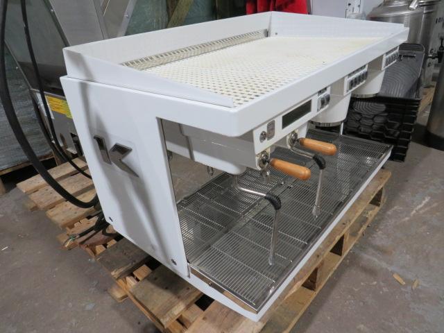 Auction item image