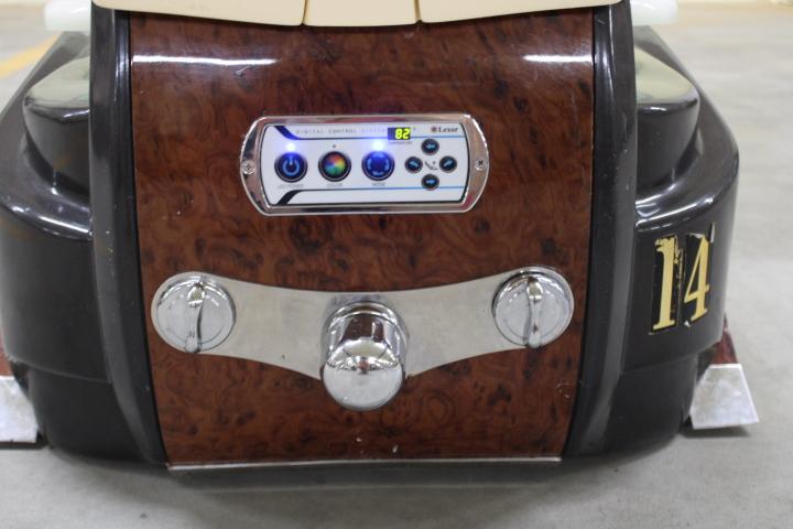 Auction item image