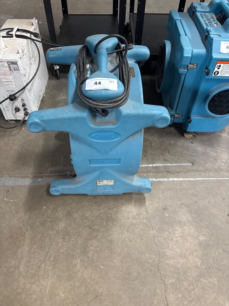 Auction item image