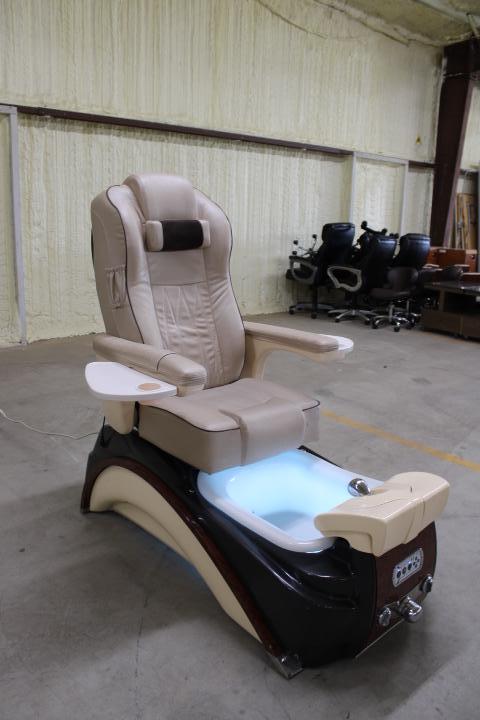 Auction item image
