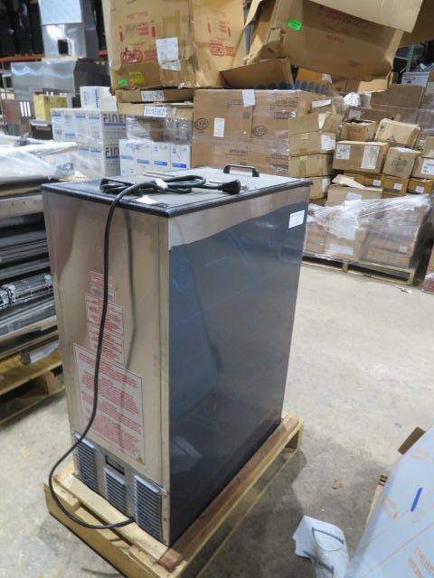 Auction item image