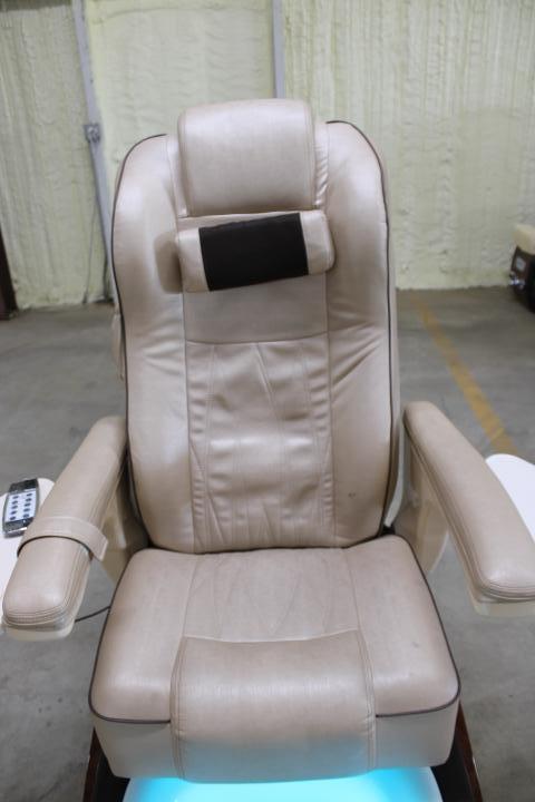 Auction item image