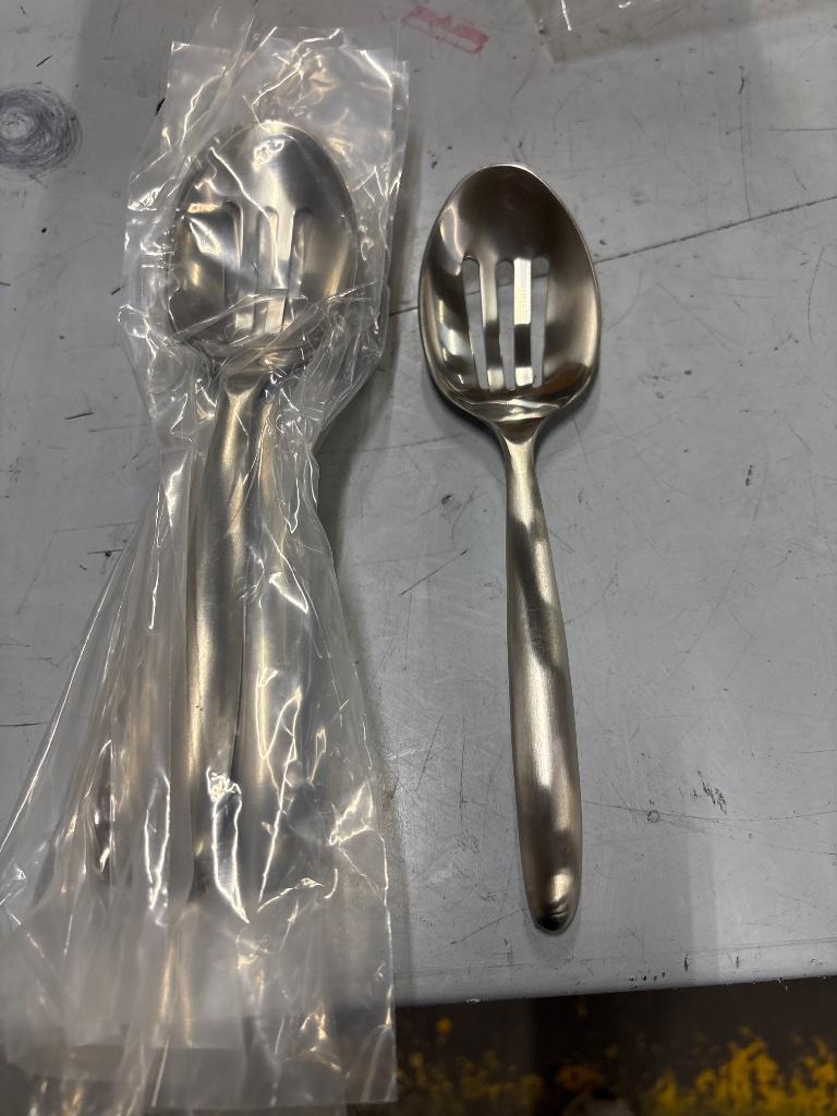 Auction item image