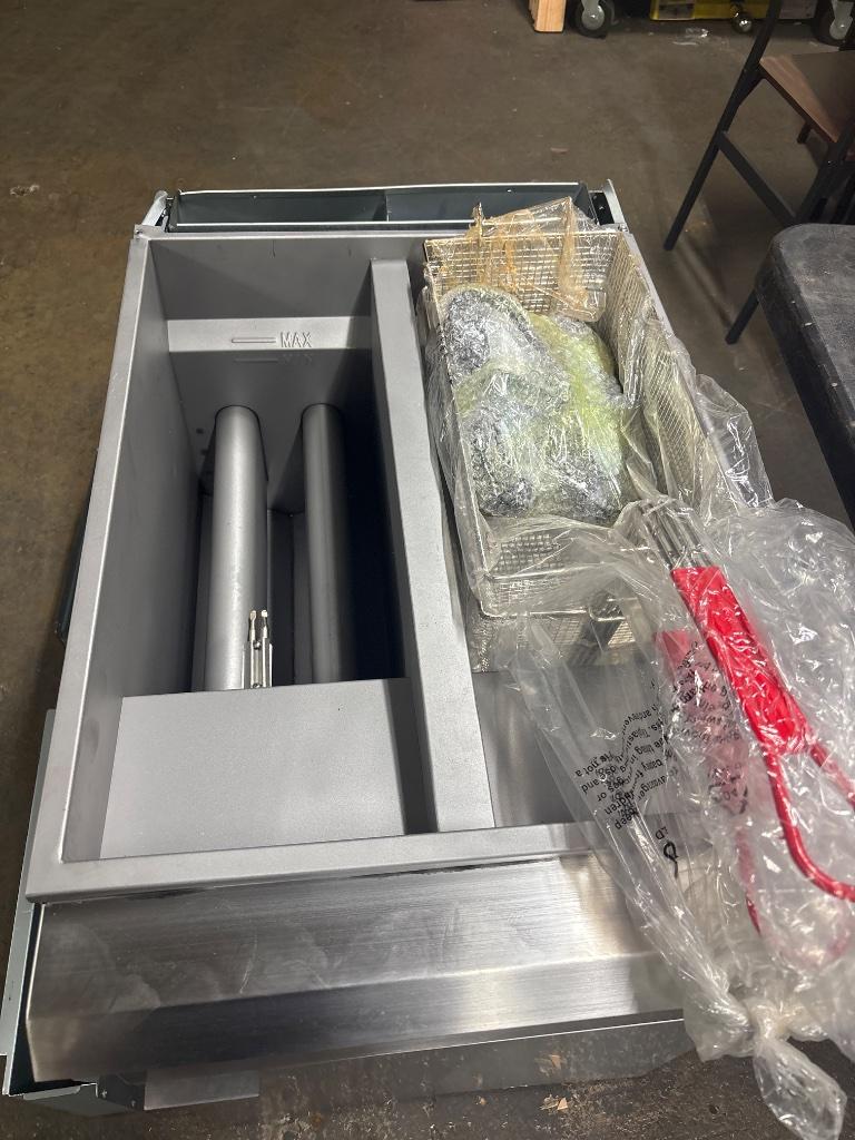 Auction item image