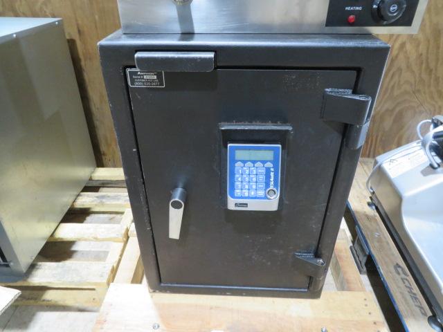 Auction item image