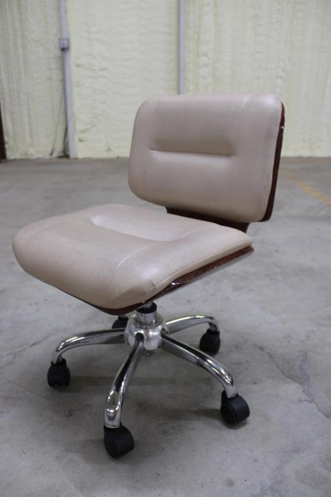 Auction item image