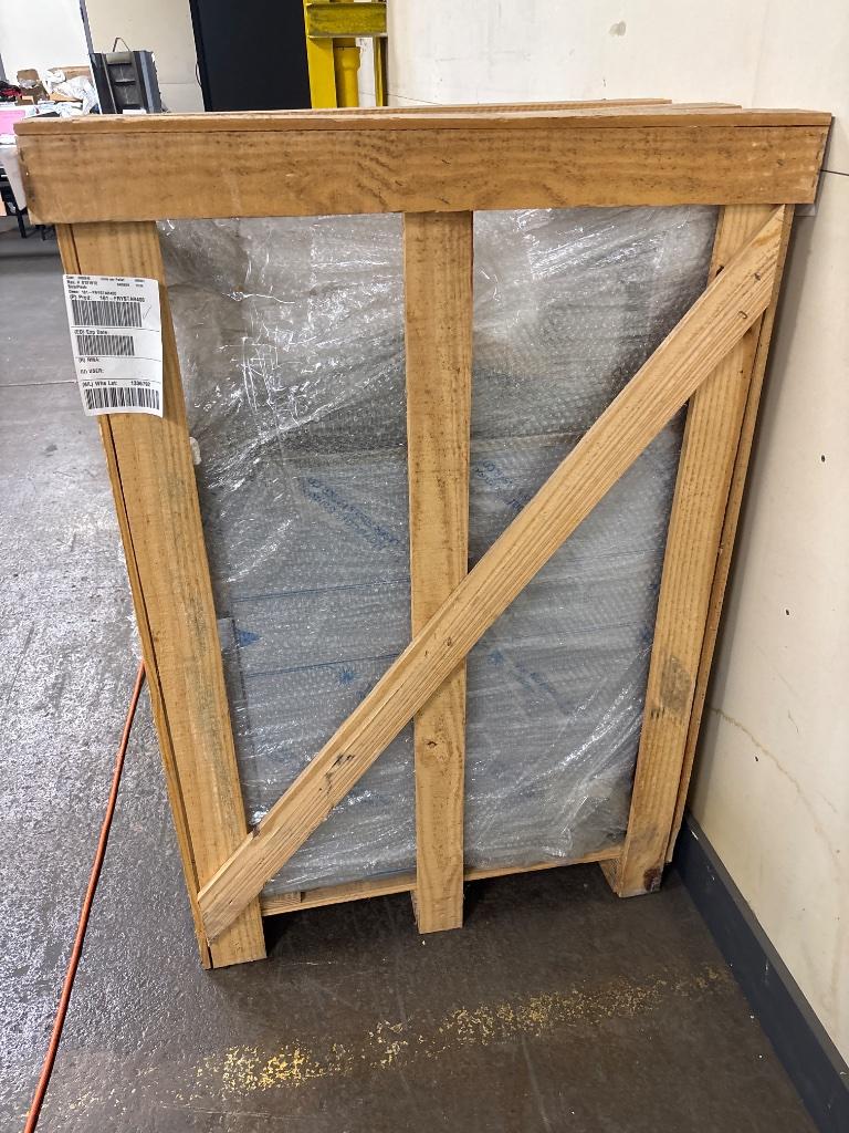 Auction item image