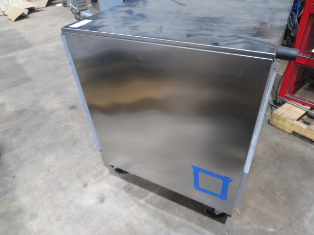 Auction item image