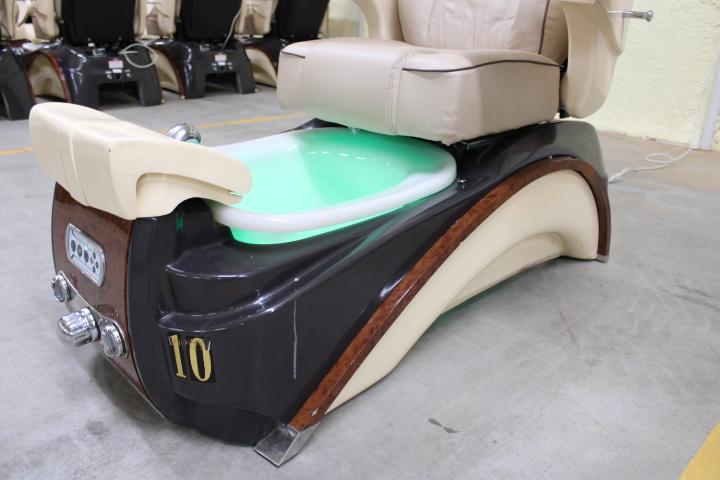 Auction item image